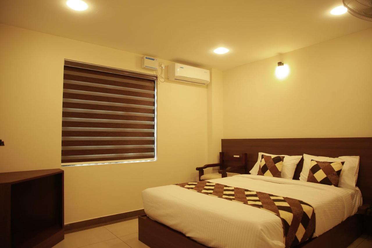 Kalathil Tourist Home Kunnamkulam 외부 사진